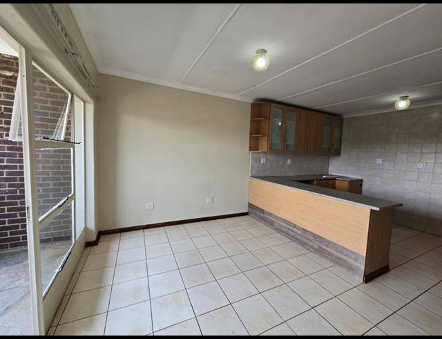 2 BEDROOM APARTMENT FOR SALE IN EASTLEIGH